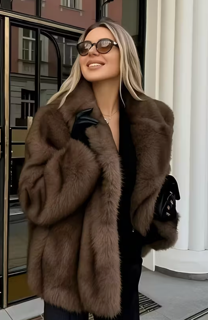 elegante abrigo midi de manga larga en piel sintética